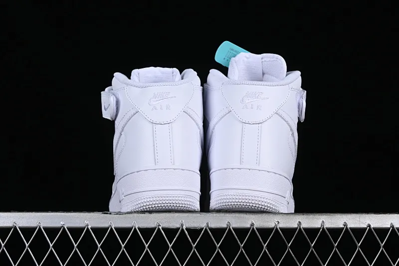 All categories Nk Air Force 1 Air Force series Nk Air Force 1 Mid Air Force mid-top Nk Air Force 1 Mid '07 Air Force 1 first-layer mid-top all-white casual sneakers 315123-111
